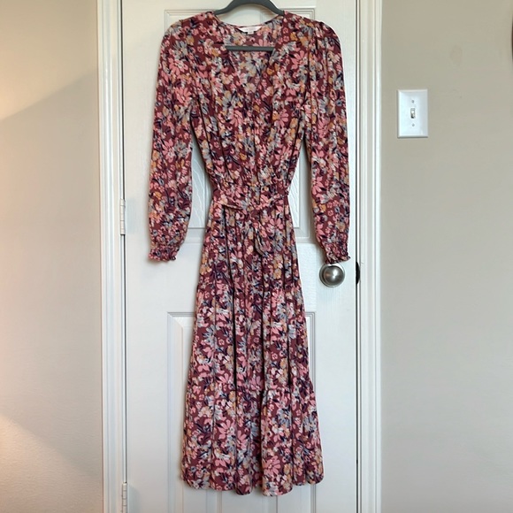 LC Lauren Conrad Dresses & Skirts - LC Lauren Conrad Floral Dress